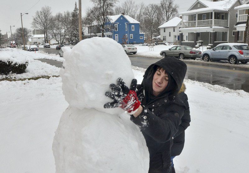 Weatherman was spot-on: Terre Haute gets better than 5 inches of snow